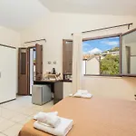 Couette-café Portu Cuau 3*